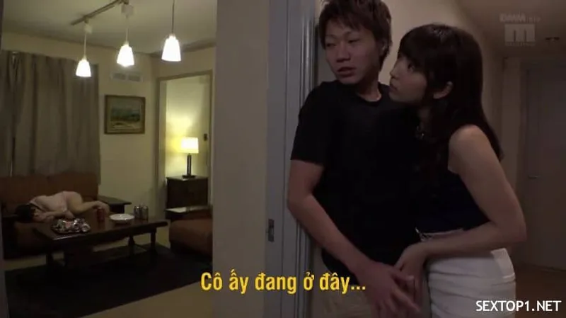 Chị của bạn gái tôi đã quyến rũ tôi Vietsub